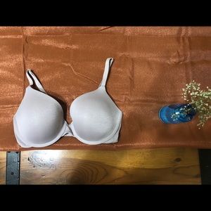 Victoria’s Secret Up lift semi semi